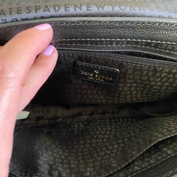 Kate Spade ♠️ purse - Picture 5 of 8